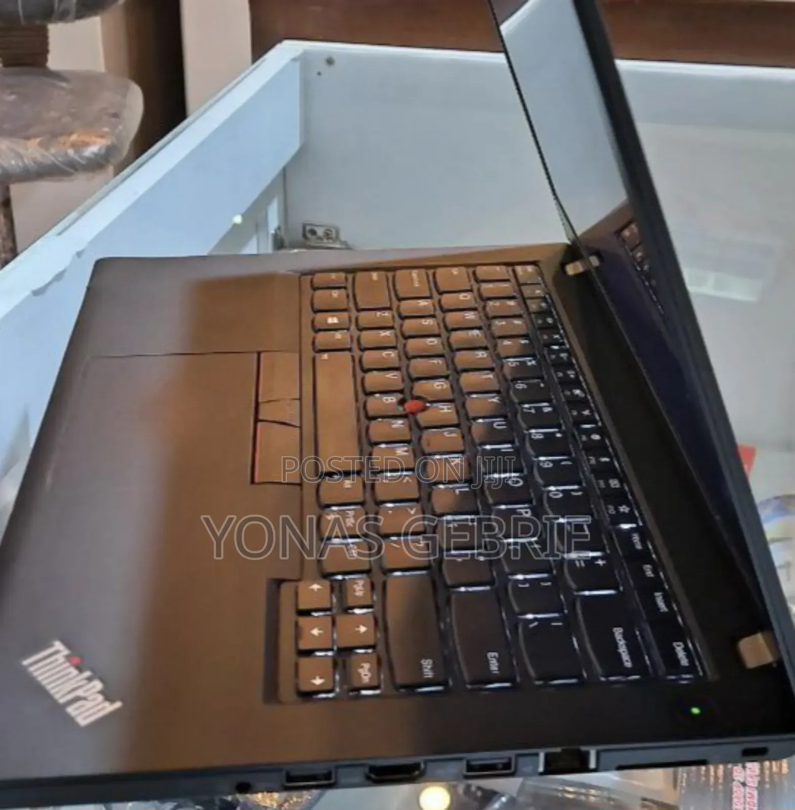 New Laptop Lenovo 8GB Intel Core i5 SSD 256GB