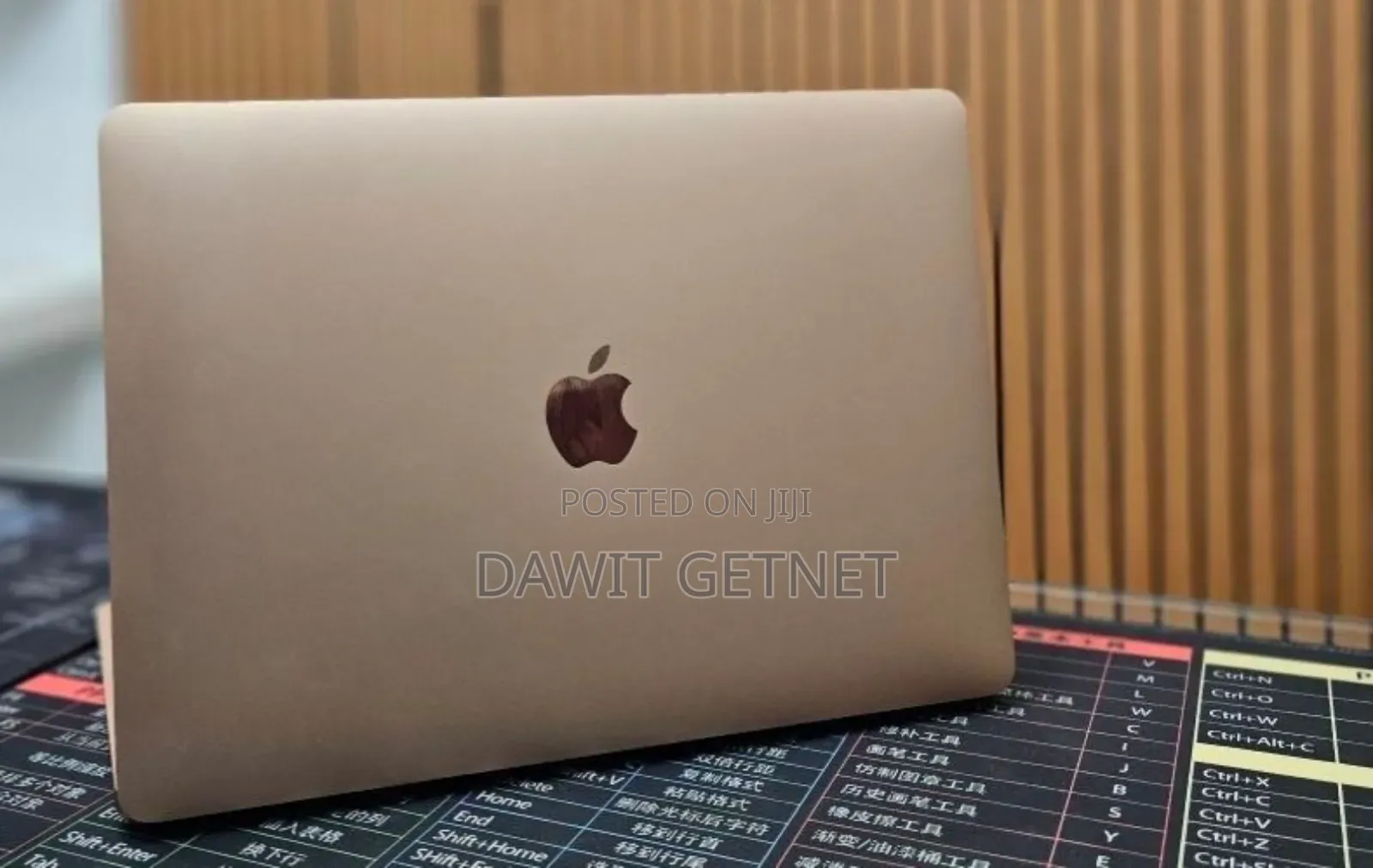 New Laptop Apple MacBook Air 2020 M1 8GB Apple M1 SSD 256GB