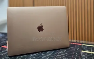 New Laptop Apple MacBook Air 2020 M1 8GB Apple M1 SSD 256GB
