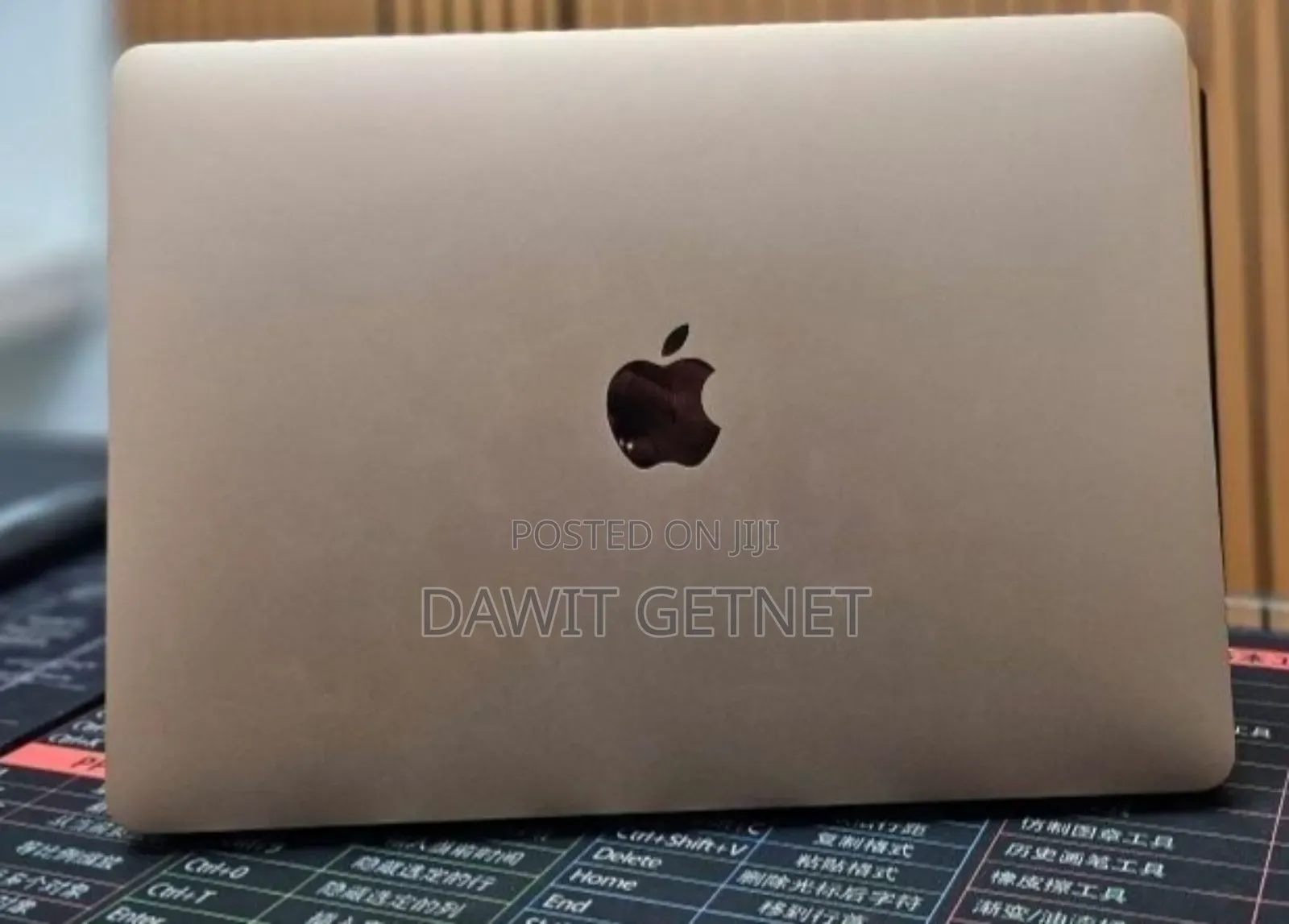 New Laptop Apple MacBook Air 2020 M1 8GB Apple M1 SSD 256GB