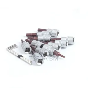 Finder 46 Piece 1/4 Dr. Socket Wrench Set