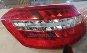 Oem Rear Light Back Light For Mercedes Benz E300