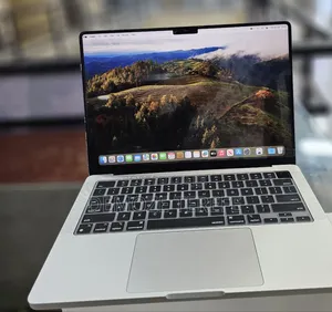 New Apple MacBook Pro 2023 M3 Pro 14-inch 8GB Intel Core i7 SSD 512GB