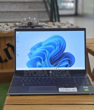Laptop HP Pavilion 15 8GB Intel Core i7 HDD+SSD 1.5T
