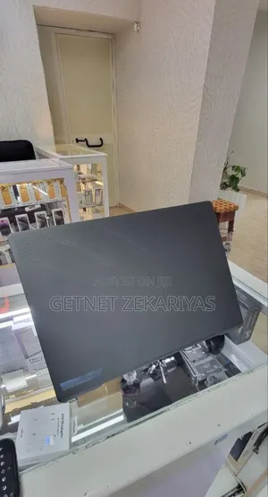 New Laptop Asus ROG Zephyrus G15 16GB Intel Core i7 SSD 512GB