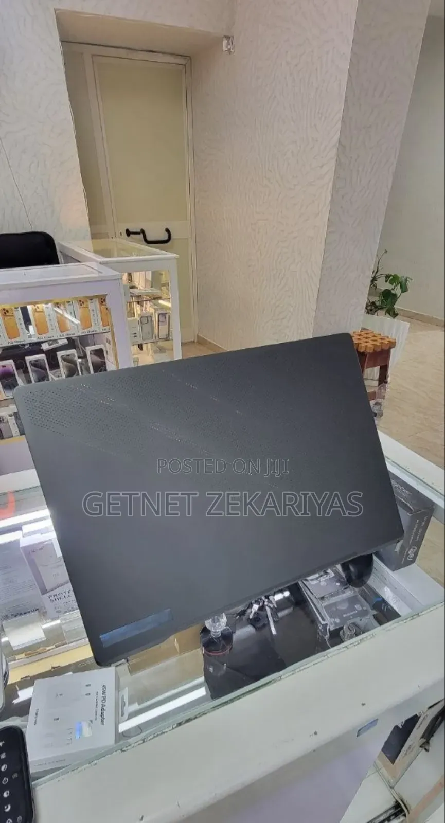 New Laptop Asus ROG Zephyrus G15 16GB Intel Core i7 SSD 512GB