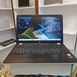 New Laptop HP Pavilion 15 8GB Intel Core i5 SSD 256GB