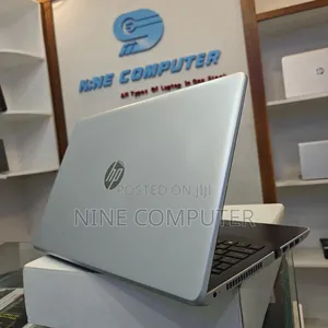 New Laptop HP Pavilion 15 8GB Intel Core i5 SSD 256GB