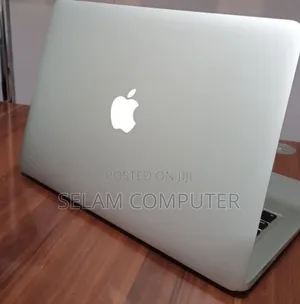New Laptop Apple MacBook Pro 2017 8GB Intel Core i5 SSD 128GB