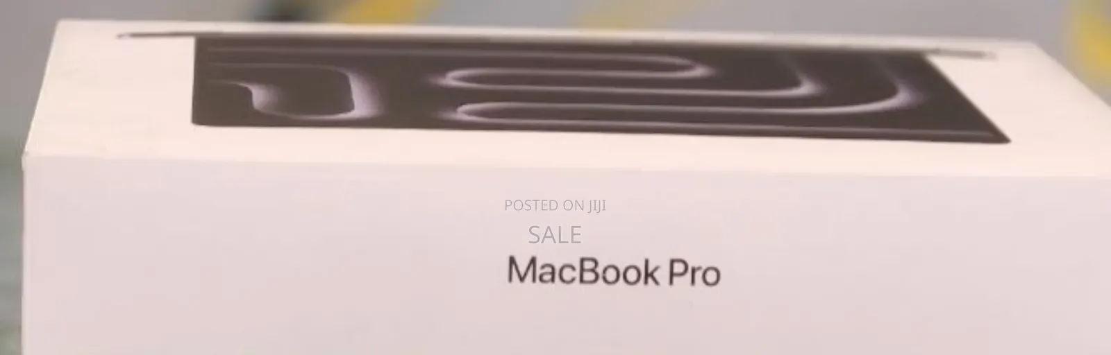 New Laptop Apple MacBook Pro 16GB Apple M5 SSD 512GB