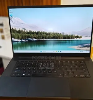 New Laptop Razer Blade 16GB Intel Core i7 SSD 512GB