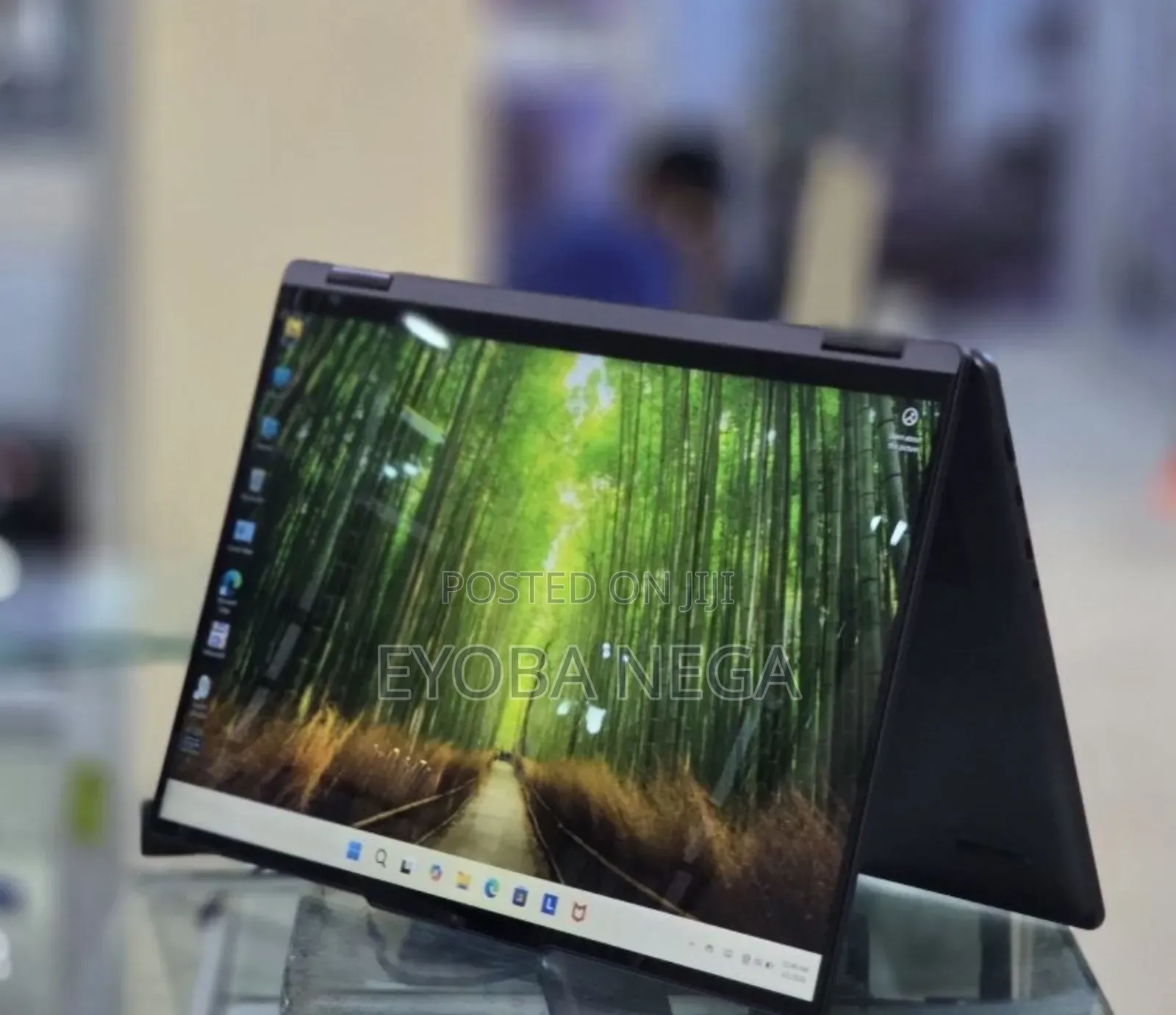 New Laptop Lenovo Yoga 7i 16GB Intel Core Ultra 7 SSD 1T