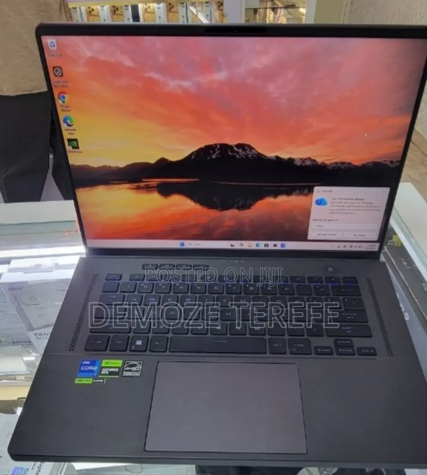 New Laptop HP 14-dq2031tg 16GB Intel Core i7 SSD 512GB