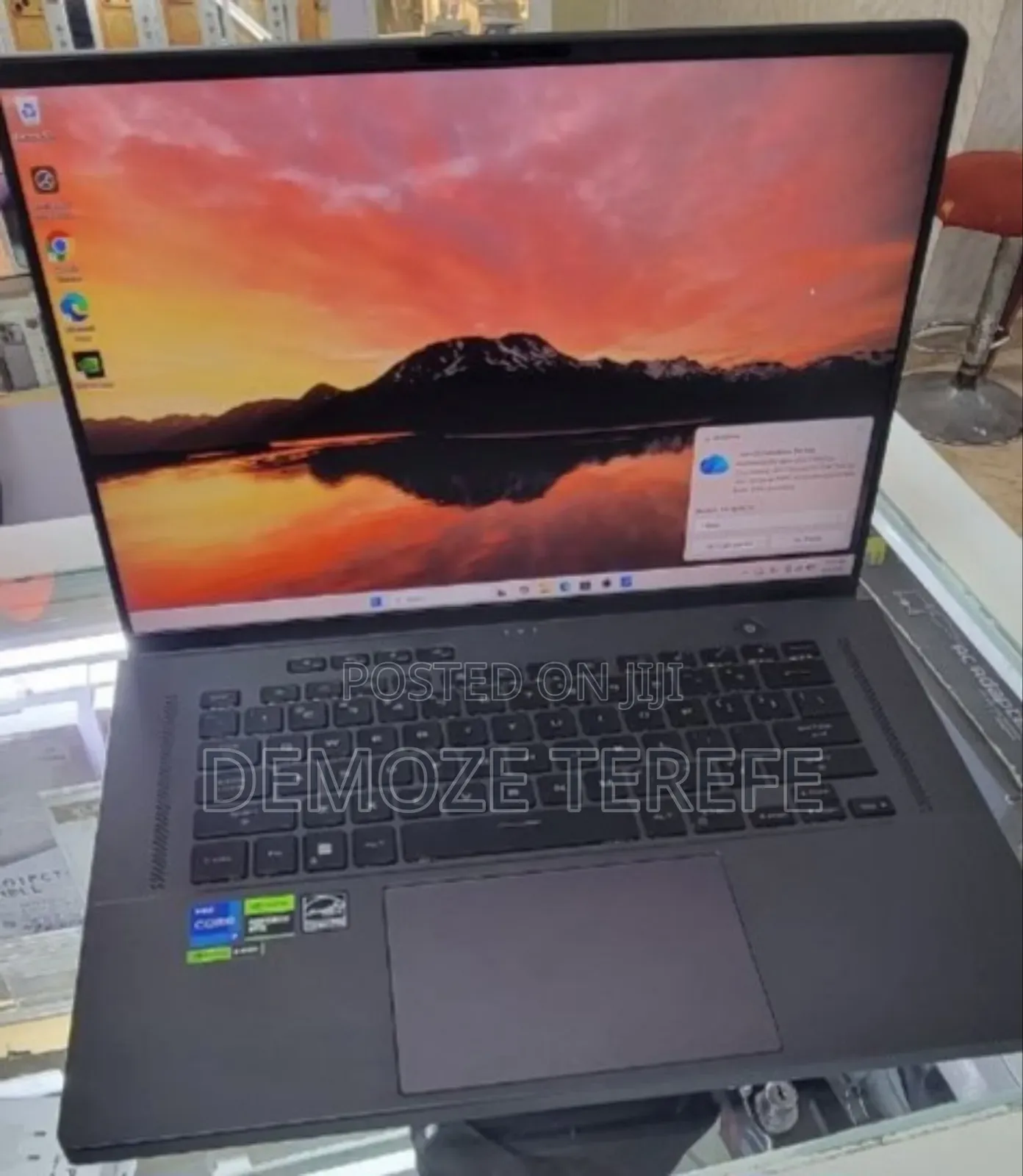 New Laptop HP 14-dq2031tg 16GB Intel Core i7 SSD 512GB