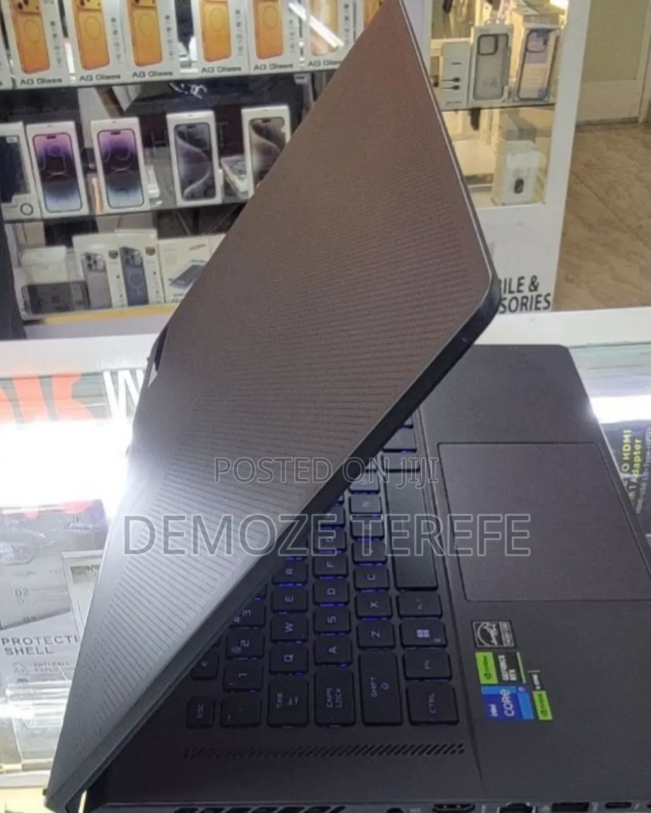 New Laptop HP 14-dq2031tg 16GB Intel Core i7 SSD 512GB