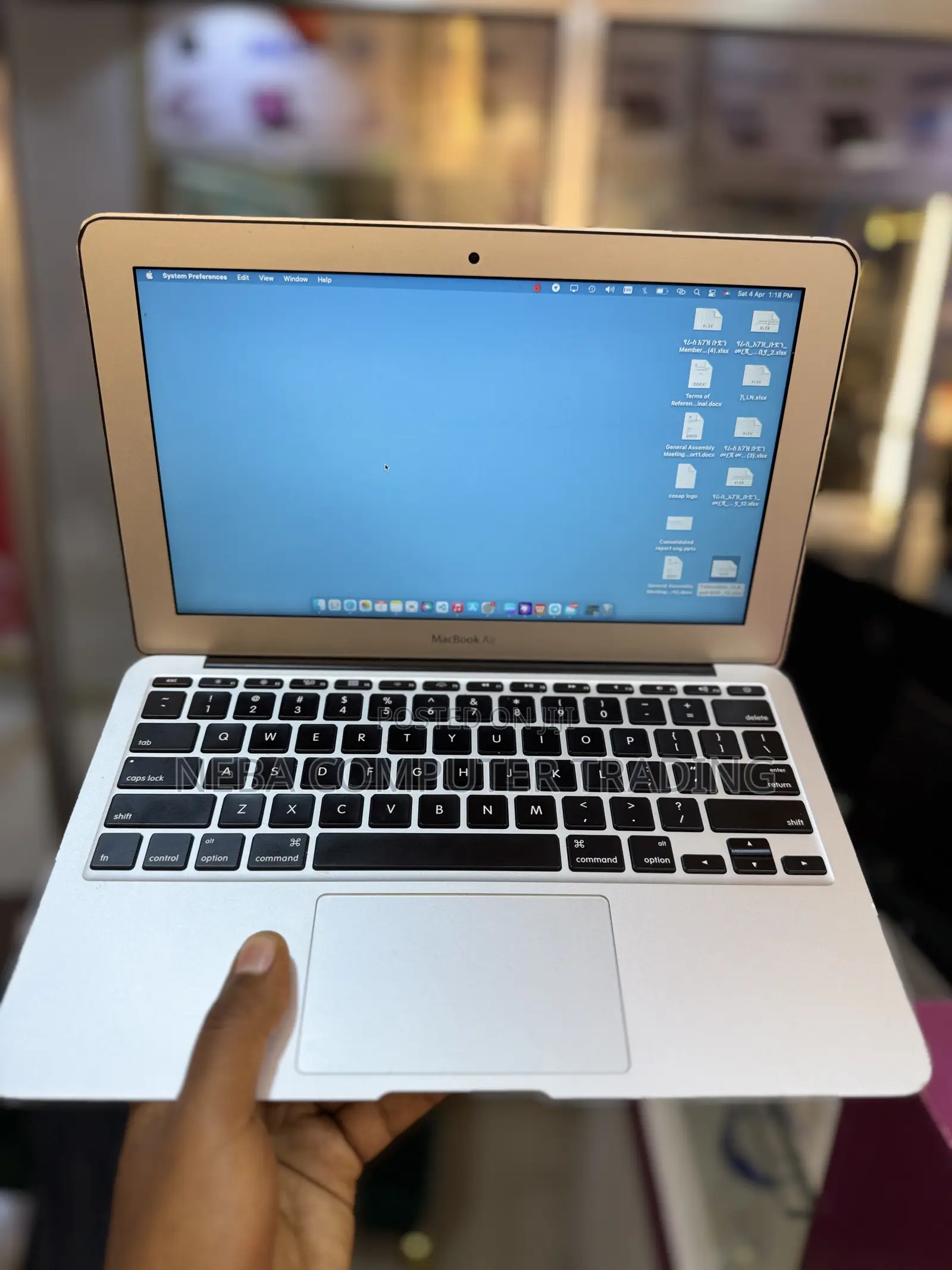 New Laptop Apple MacBook Air 2015 4GB Intel Core i5 SSD 128GB