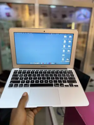 New Laptop Apple MacBook Air 2015 4GB Intel Core i5 SSD 128GB