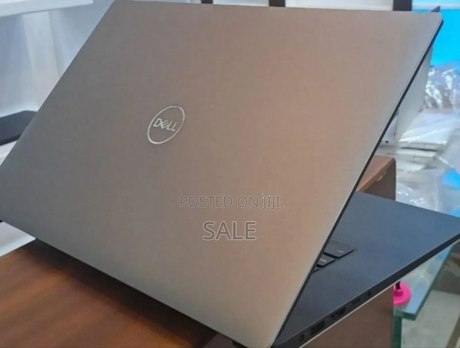 New Laptop Dell XPS 15 16GB Intel Core i7 SSD 512GB