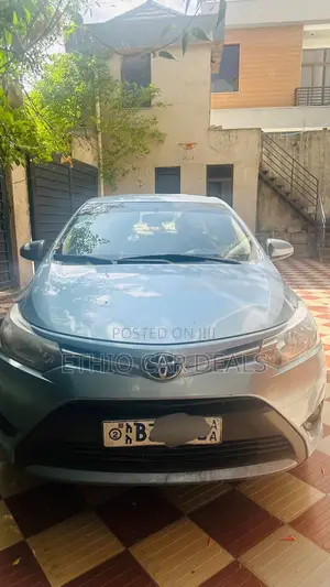 Toyota Yaris 2015 Blue