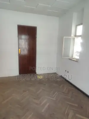 Villa House Rent for Car Show Room