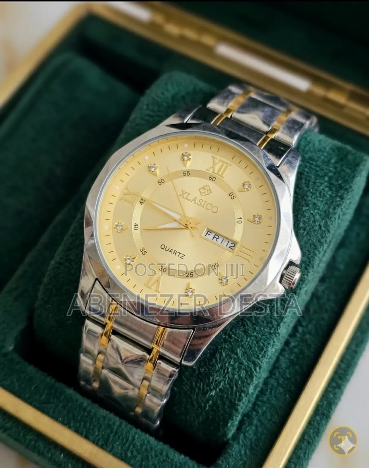 Classico Luxury Quartz Timepiece Featuring a Signature Diamond-Cut 9