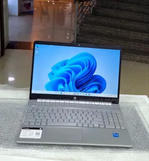 New Laptop HP Stream Notebook 8GB Intel Core i3 SSD 256GB