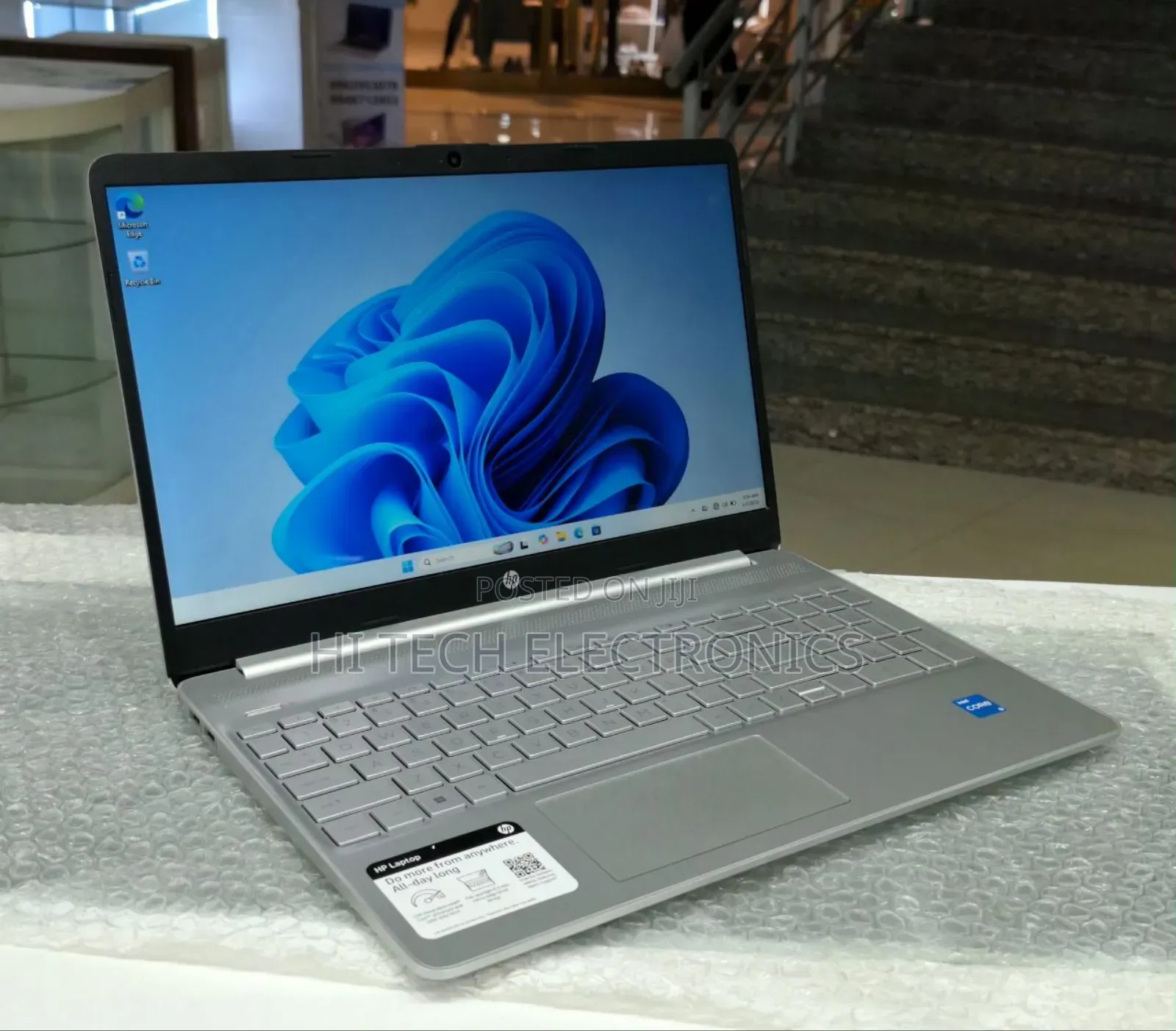 New Laptop HP Stream Notebook 8GB Intel Core i3 SSD 256GB