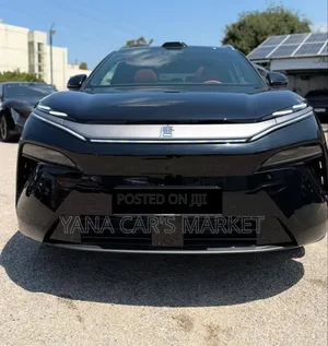BYD Tang EV 2025
