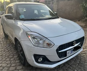 Suzuki Swift 2021 White