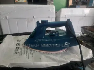 Comet Steam Iron