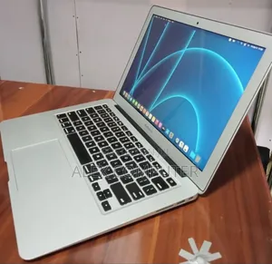 New Laptop Apple MacBook Air 2015 8GB Intel Core i5 SSD 128GB