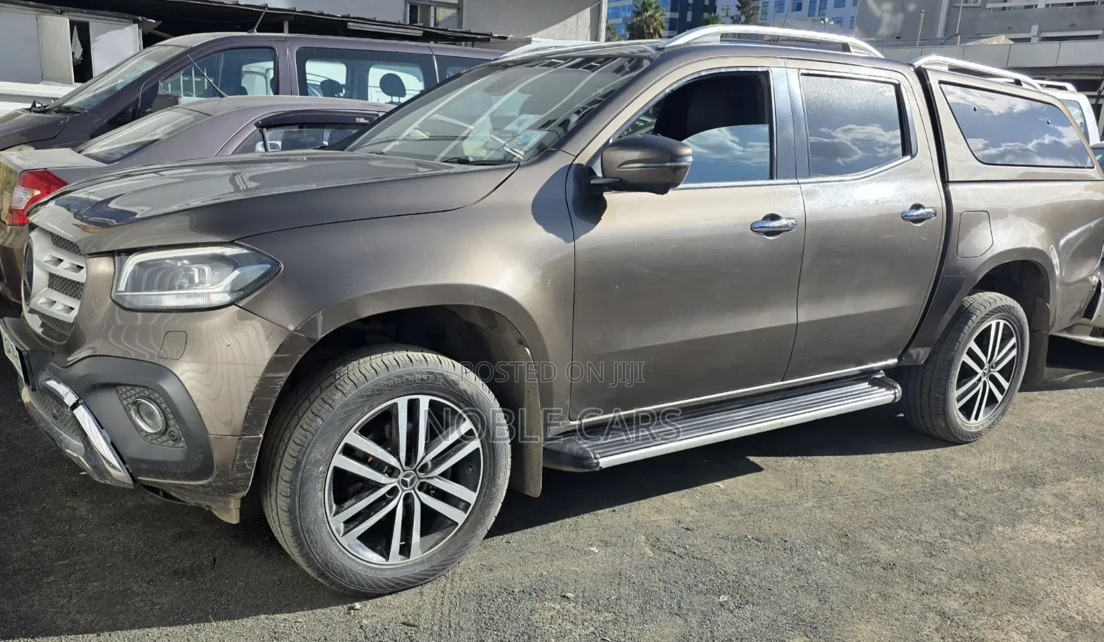 Mercedes-Benz X Class 2018 Brown