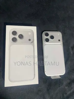 New Apple iPhone 17 Pro Max 256 GB White