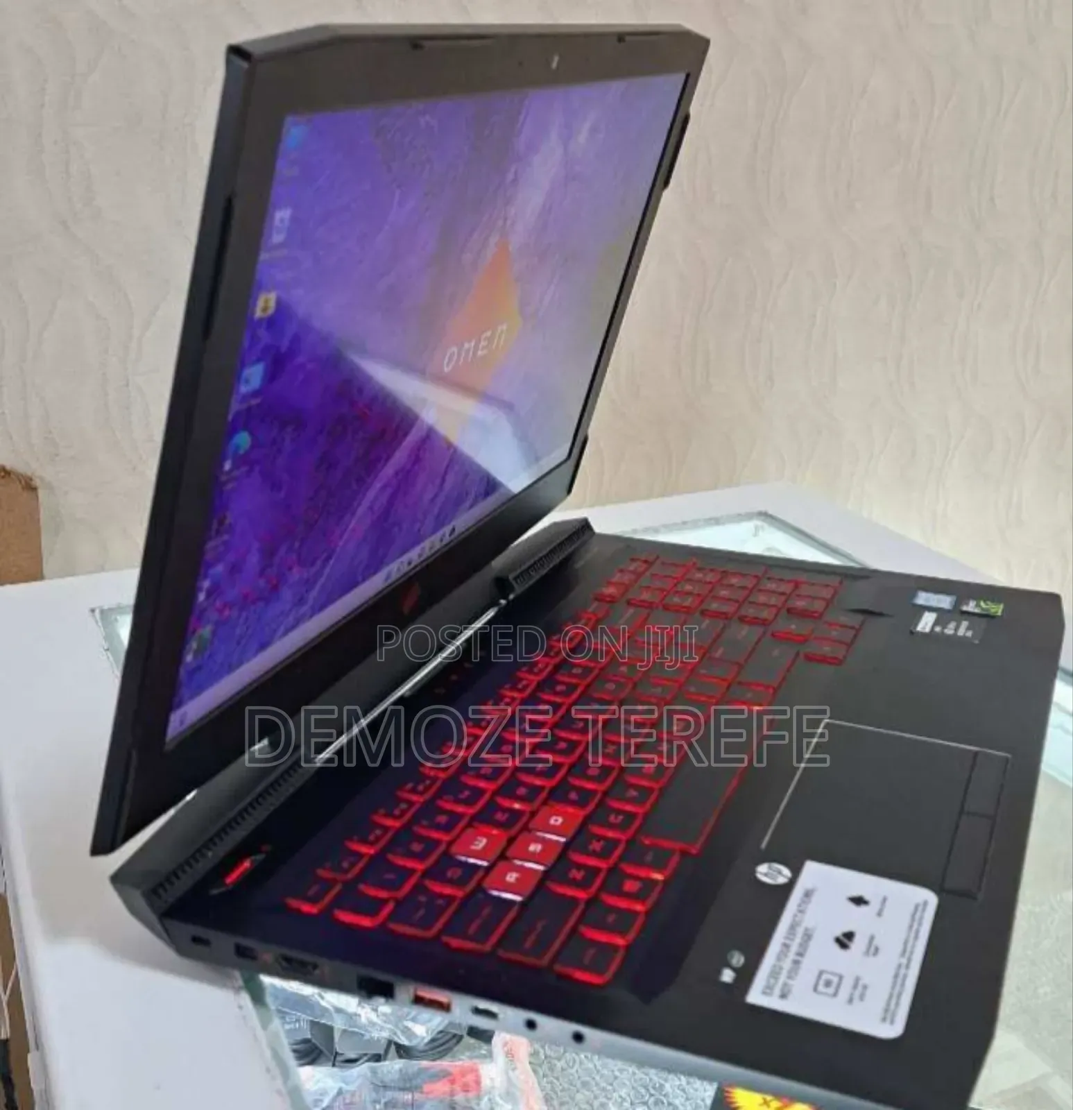 New Laptop HP Omen X 8GB Intel Core i7 SSD 1T