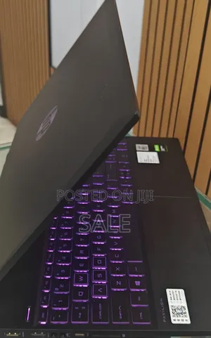 New Laptop HP Pavilion 15 16GB Intel Core i7 SSD 512GB