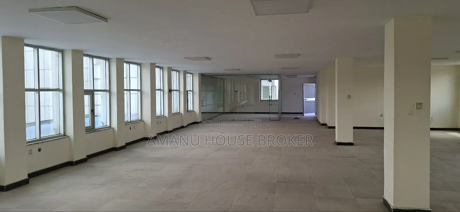 Urgently Available Building For Rent For Office, Hospital