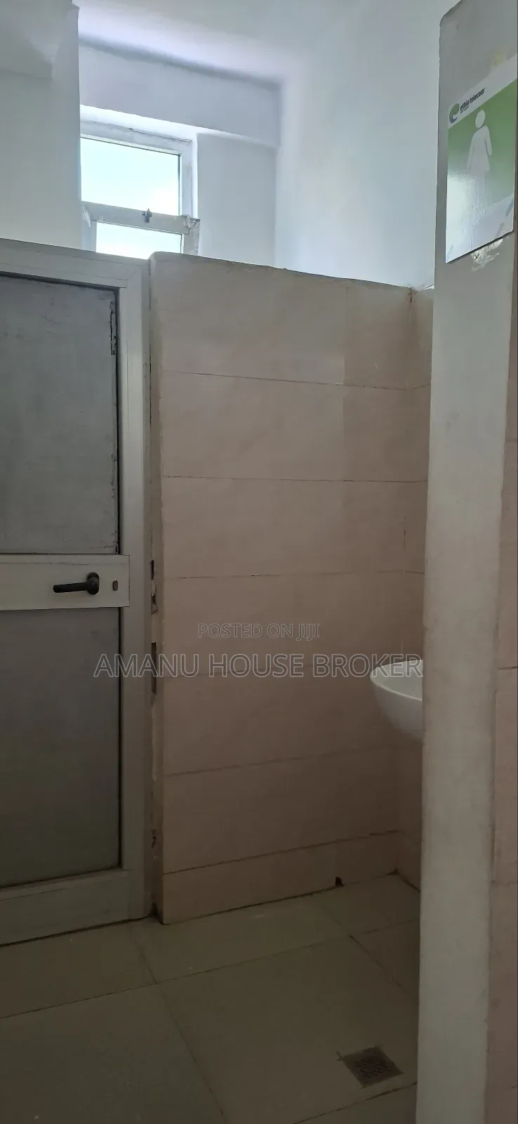 Urgently Available Building For Rent For Office, Hospital