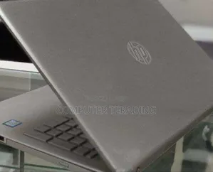 Laptop HP Pavilion 15 8GB Intel Core i5 HDD 1T
