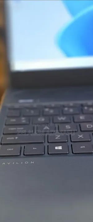 New Laptop HP Pavilion 15 8GB Intel Core i7 HDD+SSD 256GB