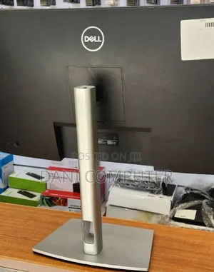 Dell Monitor 27 Inch Screen Size 180°