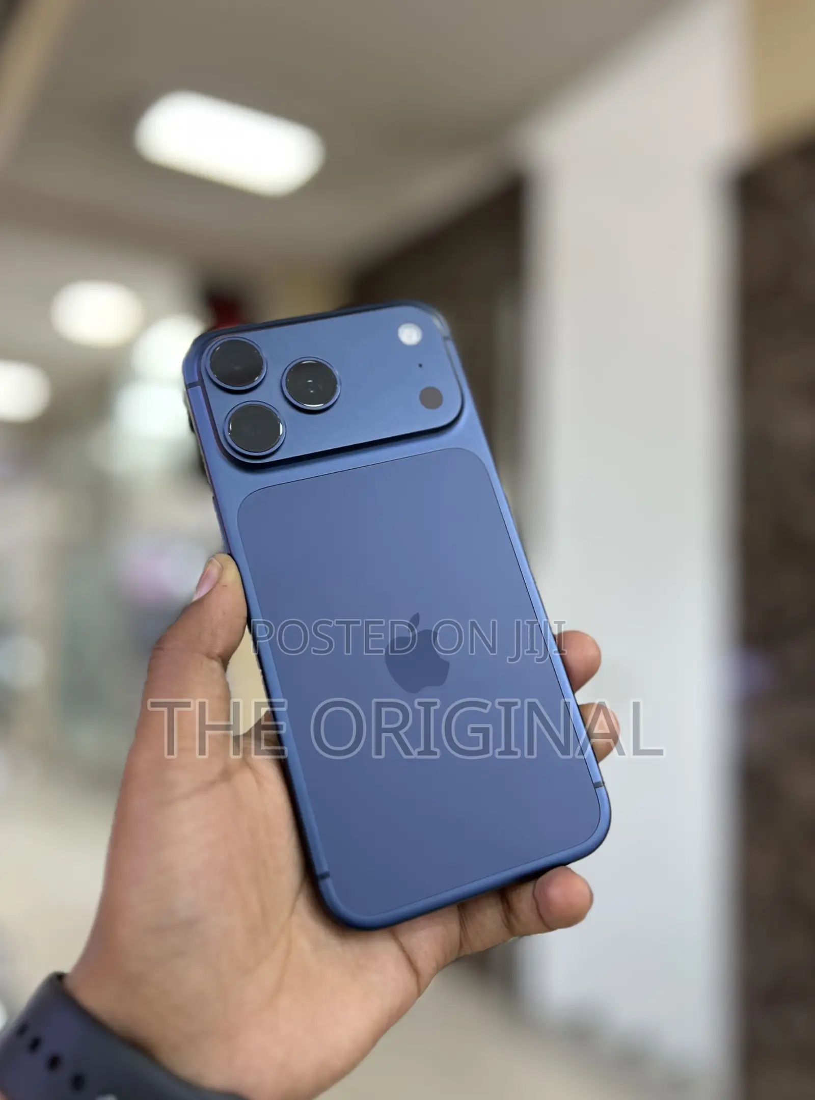 New Apple iPhone 17 Pro Max 256 GB Blue