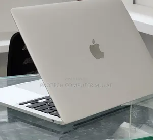 New Laptop Apple MacBook Pro 2021 M1 16GB Apple M1 SSD 256GB