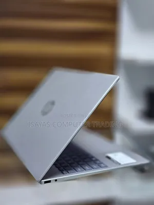 New Laptop HP Pavilion 15 8GB Intel Core Ultra 5 SSD 512GB