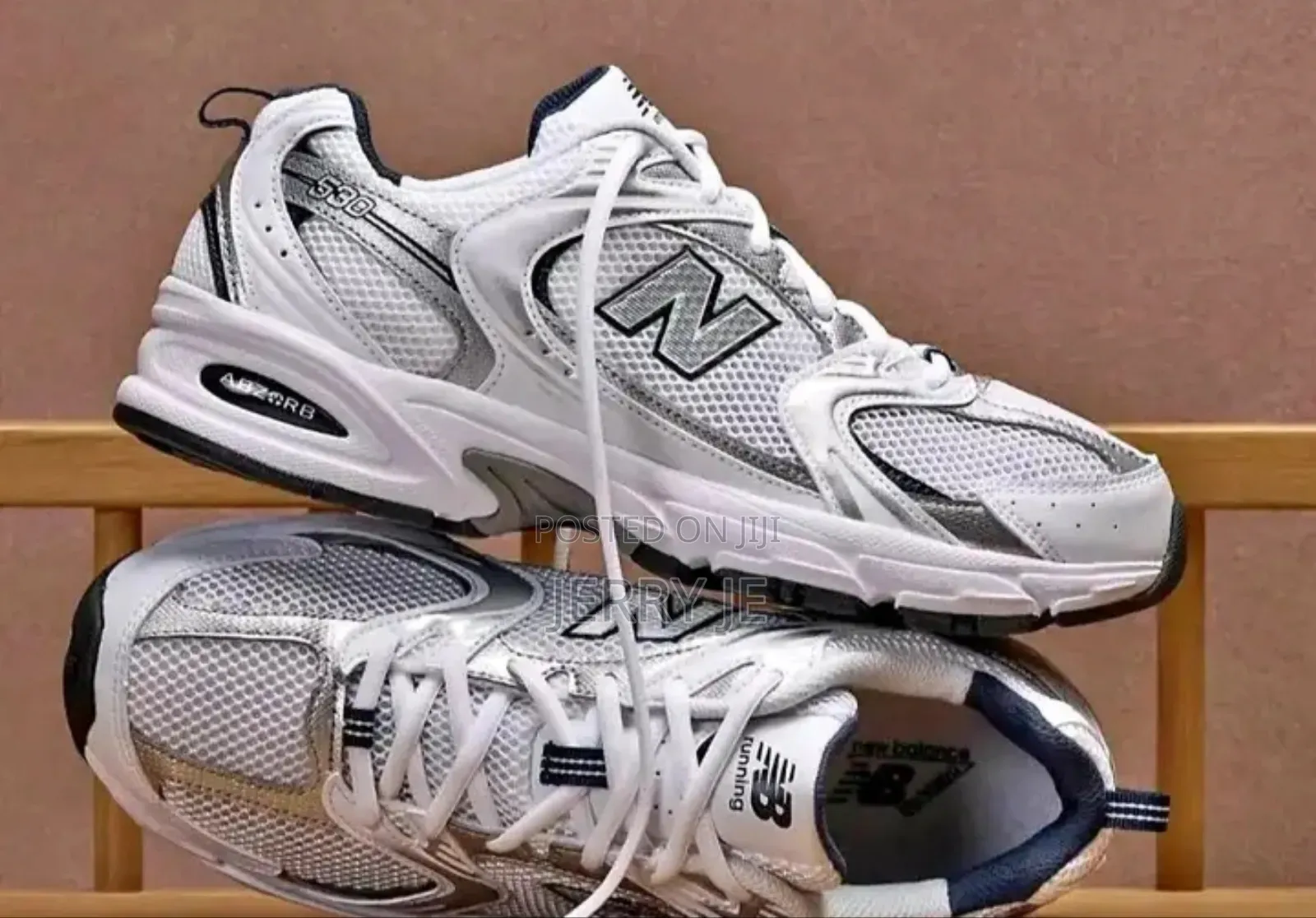 New Balance 530