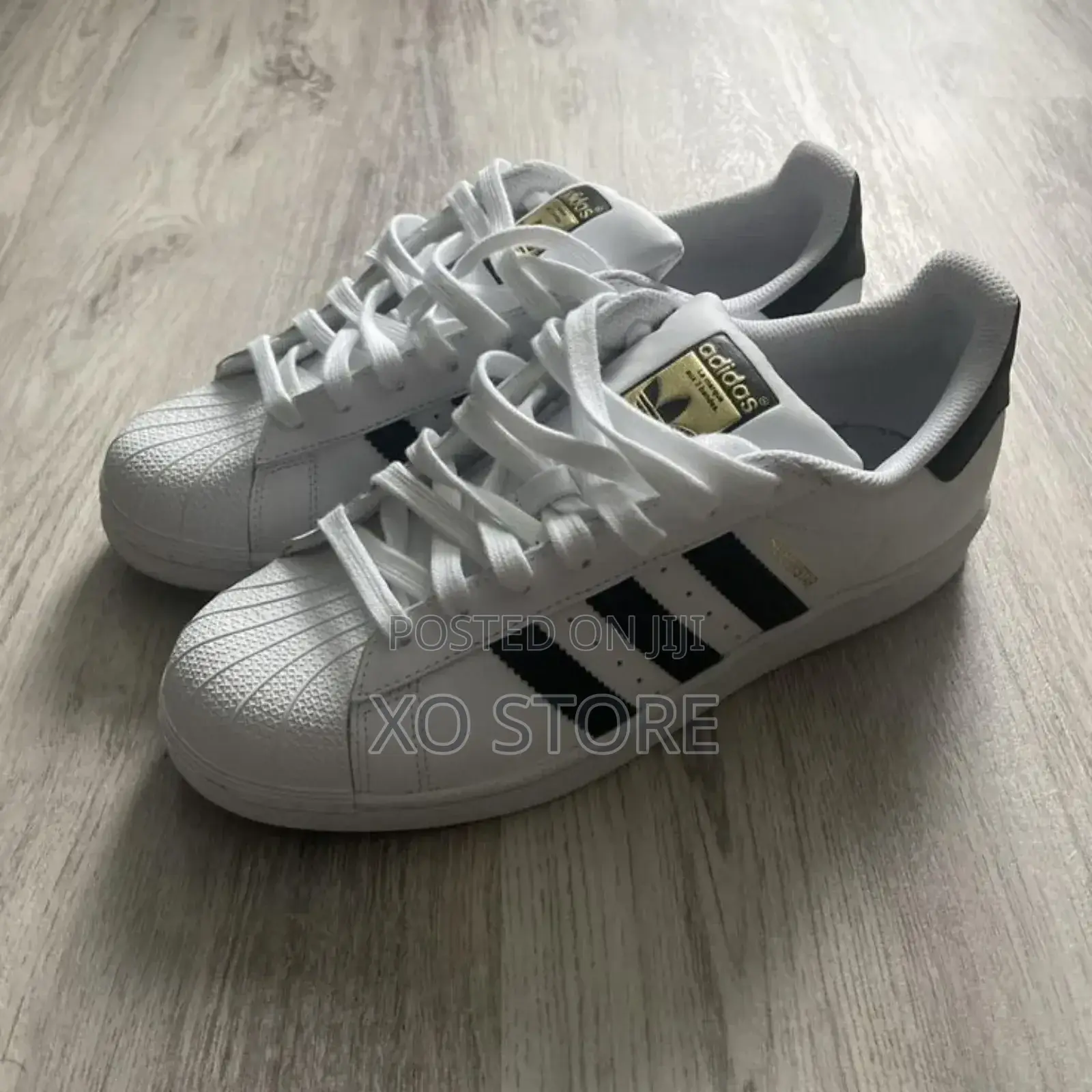 Adidas Superstar