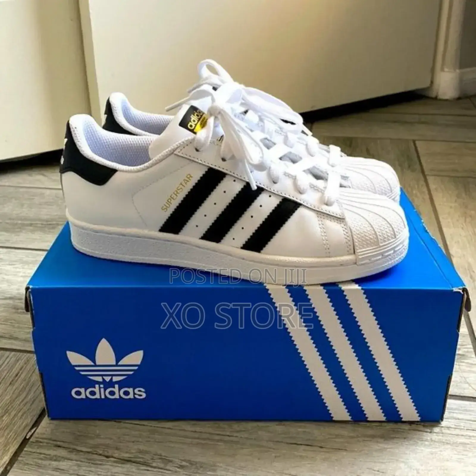 Adidas Superstar