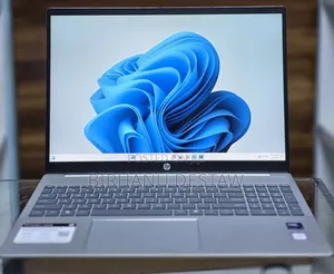 New Laptop HP Pavilion 15 8GB Intel Core Ultra 5 SSD 512GB