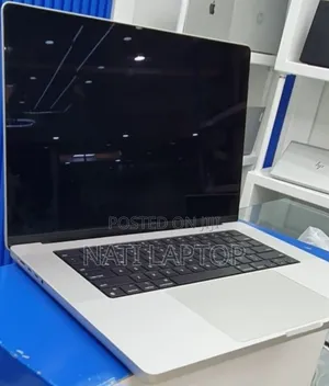 New Laptop Apple MacBook Pro M1 16GB Apple M1 Pro SSD 512GB
