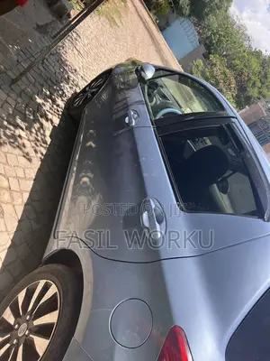 Toyota Yaris 2011 Blue