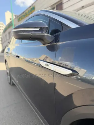 Volkswagen ID.6 2022 Blue